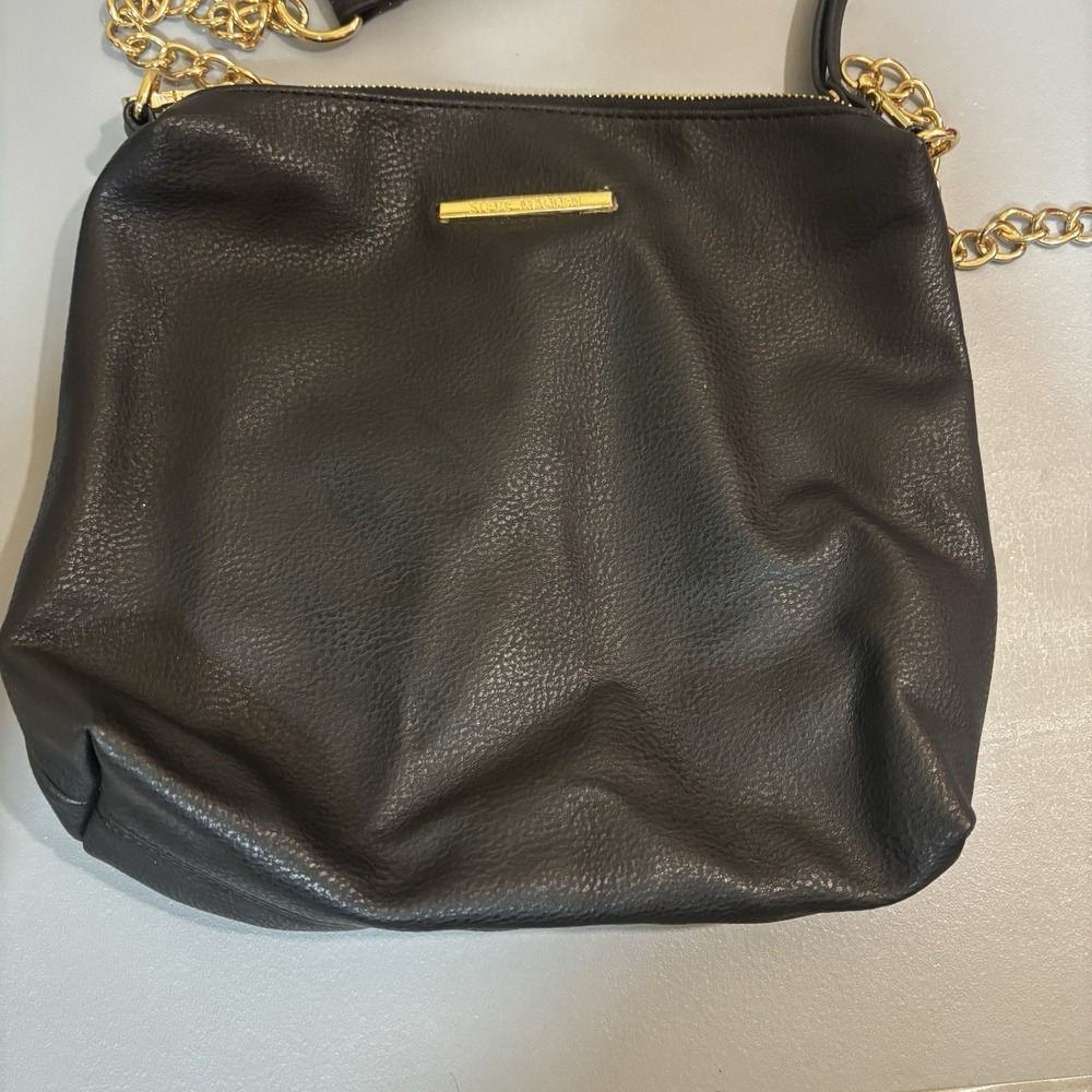 Steve Madden Black Leather Shoulder Bag‎ Handbag Purse Gold Chain Pockets Logo
